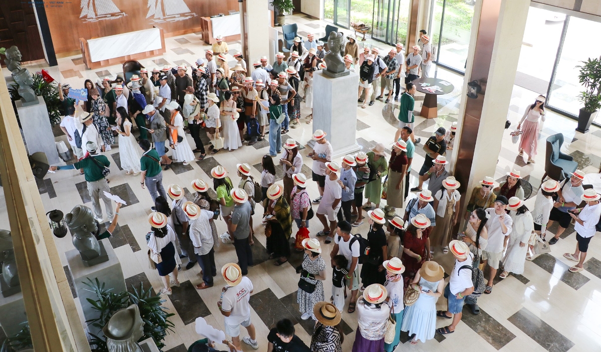 Trong cấu trúc phát triển của du lịch Việt, một số trung tâm và cực tăng trưởng du lịch được xác định rõ. Ảnh: Ana Marina Nha Trang