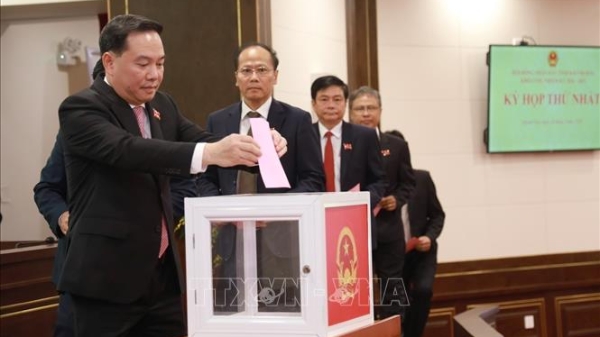 Hoàn thiện bộ máy chính quyền các cấp, triển khai nhiệm vụ nhiệm kỳ mới