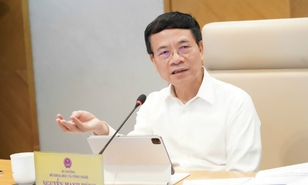 Bộ trưởng Bộ Khoa học và Công nghệ Nguyễn Mạnh Hùng.