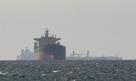 Tàu chở dầu của Malaysia được miễn phí đi qua eo biển Hormuz