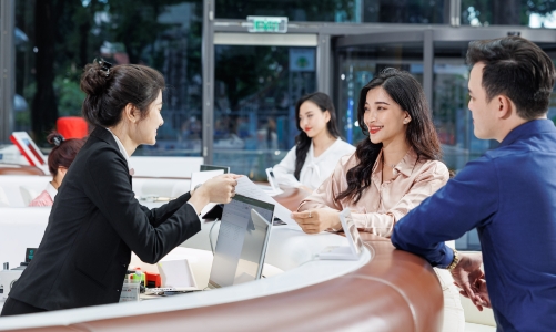 TP. Hồ Chí Minh: Dư nợ tín dụng vượt 5,2 triệu tỷ đồng, tập trung vào sản xuất kinh doanh