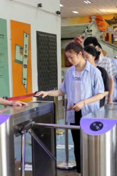 Hanoi tourism records nearly 9 million arrivals in Q1, 2026