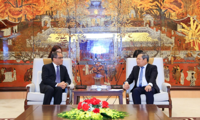 Hanoi to seek new cooperation opportunities for urban and green development