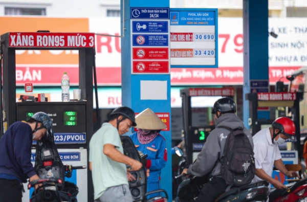 Bộ Tài chính bổ sung dầu hỏa và dầu mazut vào danh mục giảm thuế xăng dầu