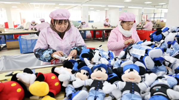 Kinh tế Trung Quốc vững vàng dưới sức ép từ xung đột Vùng Vịnh