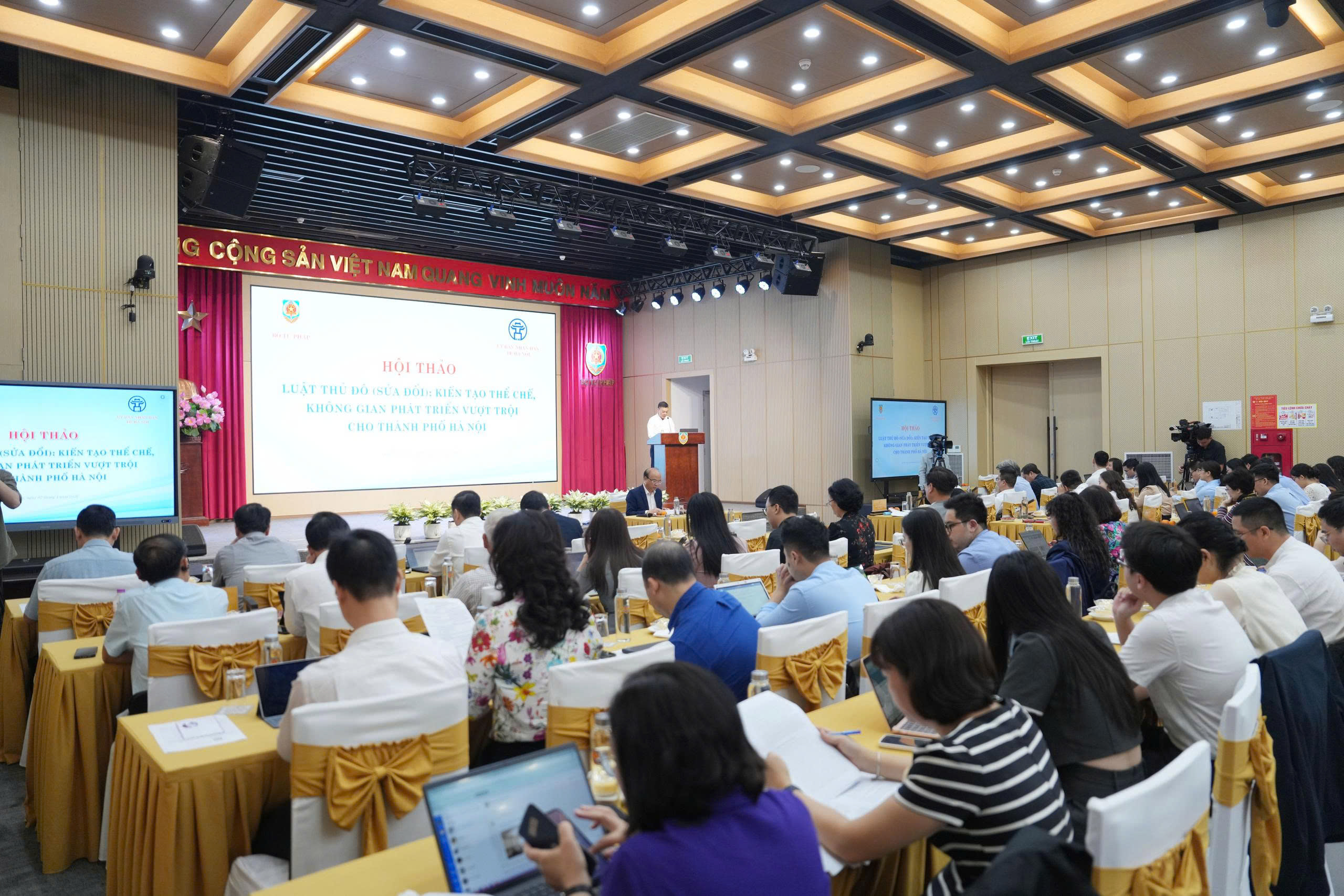 Hội thảo tham vấn ý kiến cho dự án Luật Thủ đô (sửa đổi).