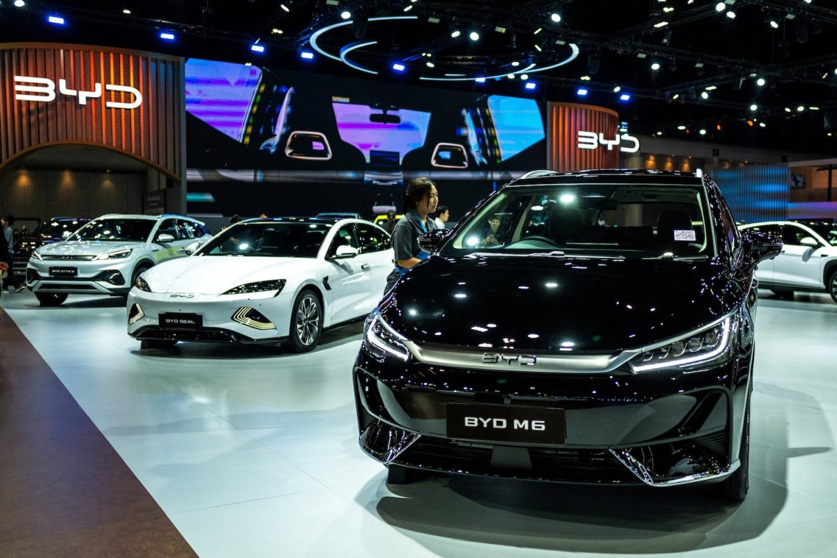Các mẫu xe điện BYD được trưng bày tại Triển lãm Ô tô Quốc tế Bangkok 2026, tại Impact Muang Thong Thani, ngày 24 tháng 3 năm 2026. Ảnh: Reuters.