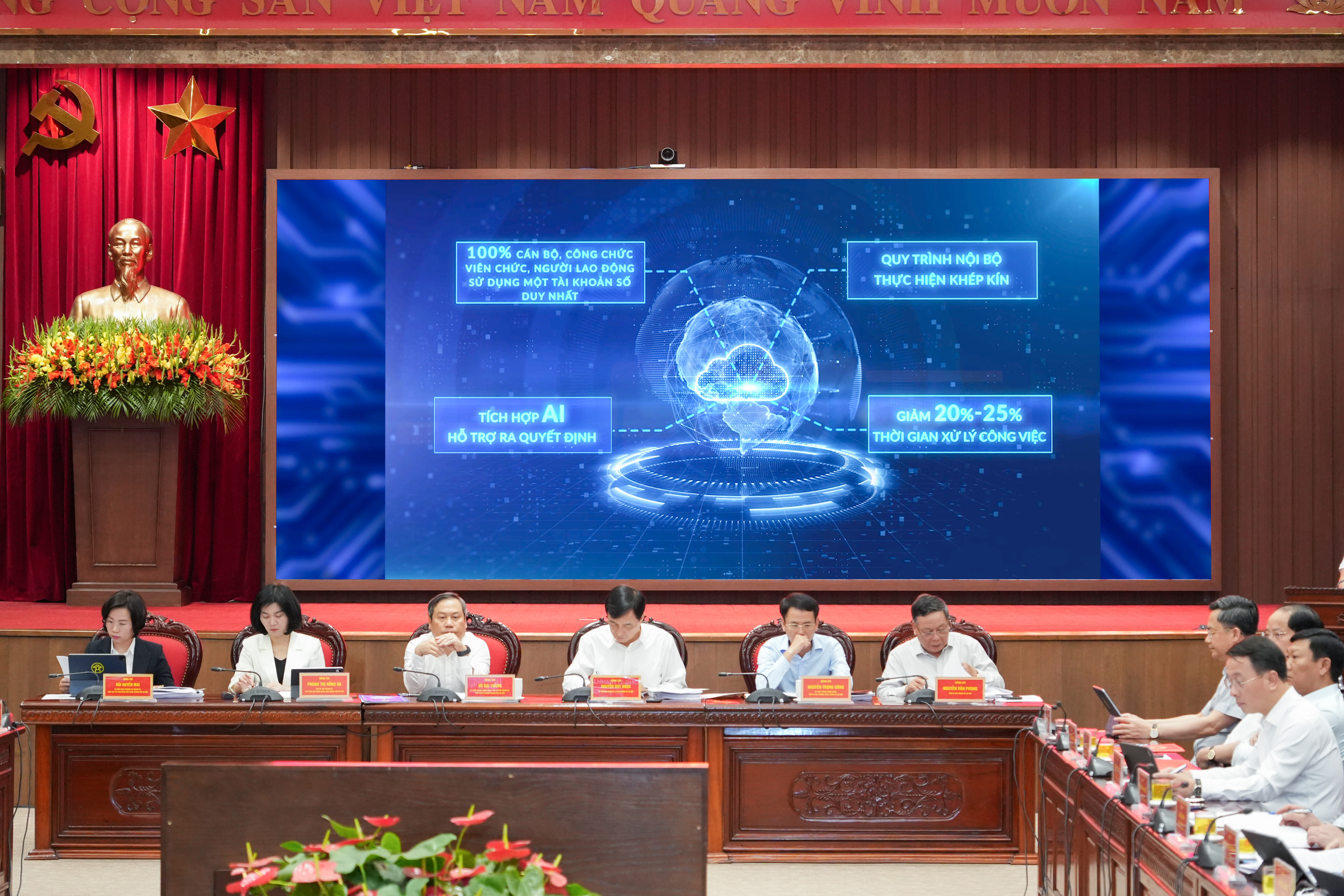 Theo định hướng phát triển mới, Hà Nội đặt mục tiêu trở thành trung tâm quản trị hiện đại, tiên phong trong chuyển đổi số