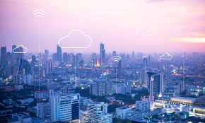 Với mạng di động 6G, các thiết bị IoT không dây hiện nay (vốn chỉ kết nối qua mạng tầm ngắn như Bluetooth) có thể sẽ kết nối thông qua vệ tinh. (Hình: Freepik)
