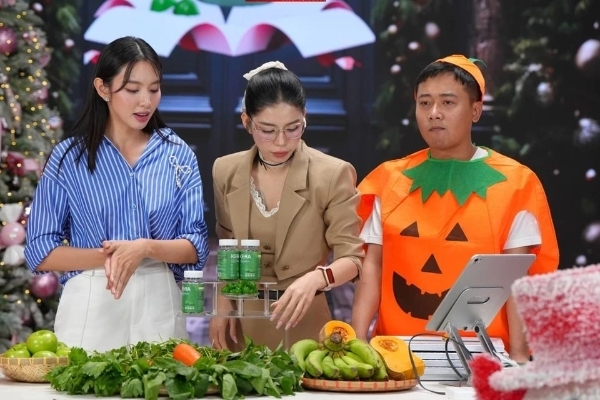 Kẹo rau củ Kera được quảng cáo như "thần dược" nhưng sử dụng nguyên liệu rẻ tiền, không đúng hàm lượng. 