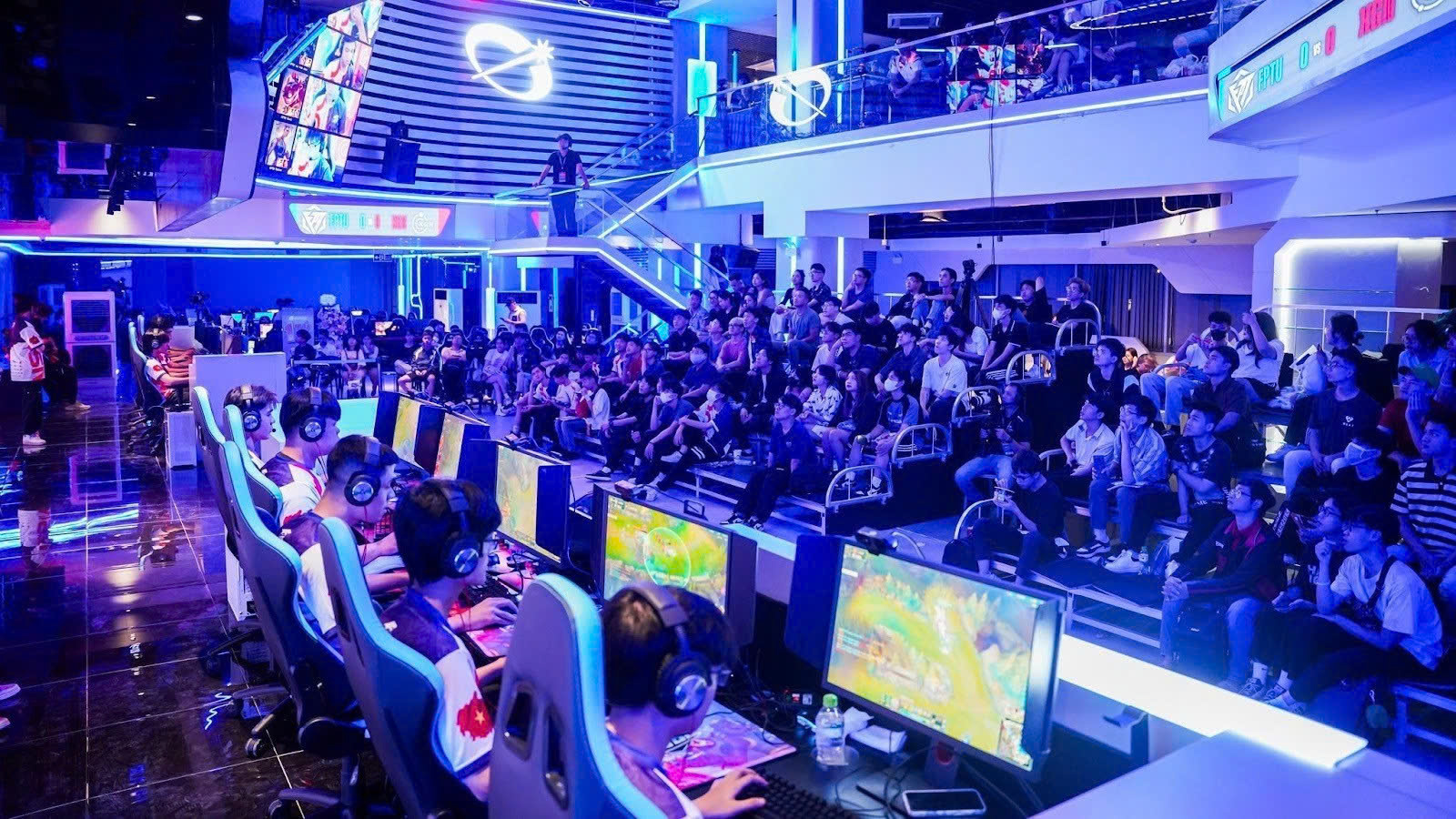 Sự phát triển mạnh mẽ của esports Việt Nam nhận được sự đánh giá cao từ quốc tế.