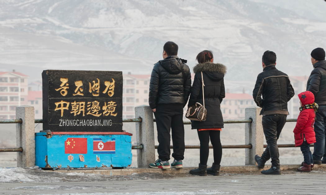 Nhà lãnh đạo Triều Tiên Kim Jong Un ám chỉ rằng ông sẽ ưu tiên du khách từ các quốc gia thân thiện, bao gồm Nga và Trung Quốc.