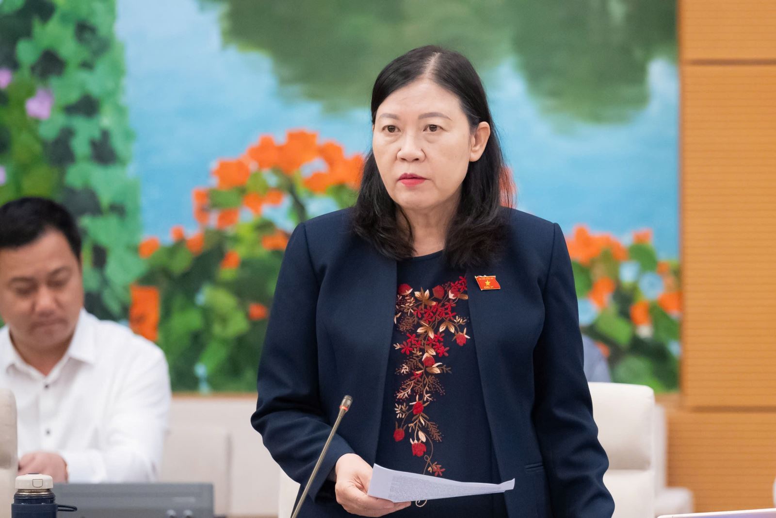 Phó Chủ nhiệm Thường trực Ủy ban Dân nguyện và Giám sát Lê Thị Nga phát biểu. Ảnh: TTXVN.