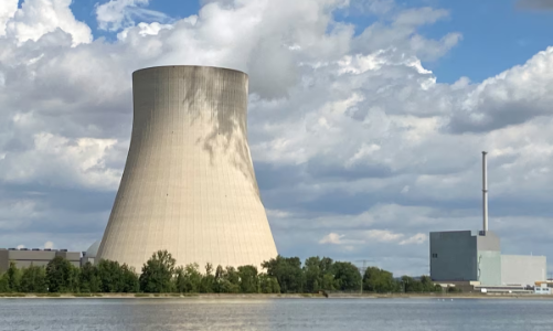 Bộ trưởng Đức kêu gọi khôi phục điện hạt nhân