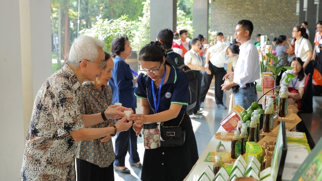 581 firms awarded 2026 High-Quality Vietnamese Goods certificate