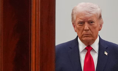 Tổng thống Trump áp thuế quan dược phẩm, điều chỉnh thuế quan với nhiều kim loại