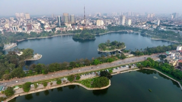 Ứng xử phù hợp với không gian sinh thái đặc thù của Hồ Tây