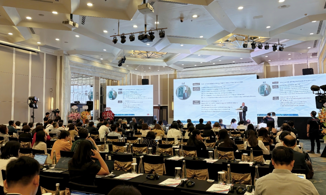 Bước tiến công nghệ mới trong tự chủ điều trị giác mạc