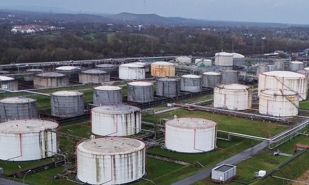 Dự trữ dầu của EU có thể kéo dài bao lâu?