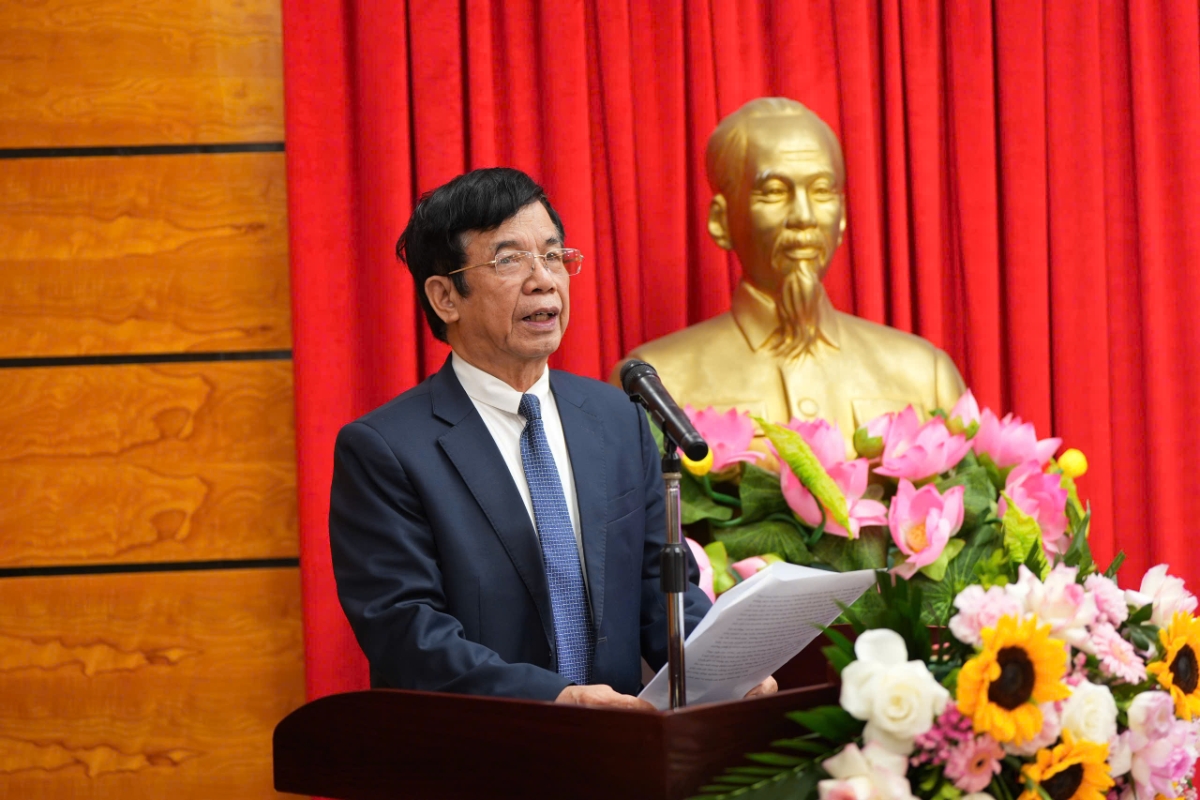 GS. TS. Lê Hồng Hạnh, Chủ tịch VIAC phát biểu tại hội thảo.