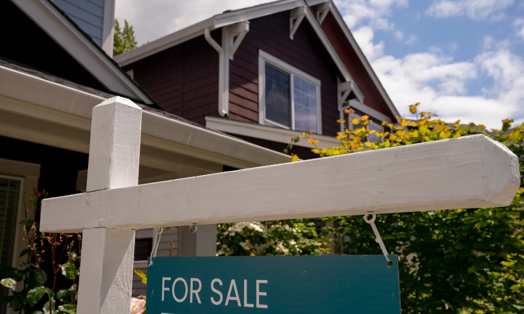 Lãi suất vay thế chấp nhà ở Mỹ tăng liên tục do chiến tranh ở Iran