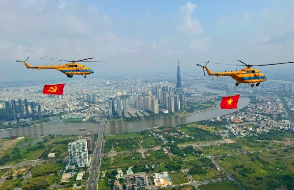 Trực thăng - du thuyền -&nbsp;golf&nbsp;sẽ là bộ ba khởi động cho hệ sinh thái du lịch cao cấp của TP.HCM.