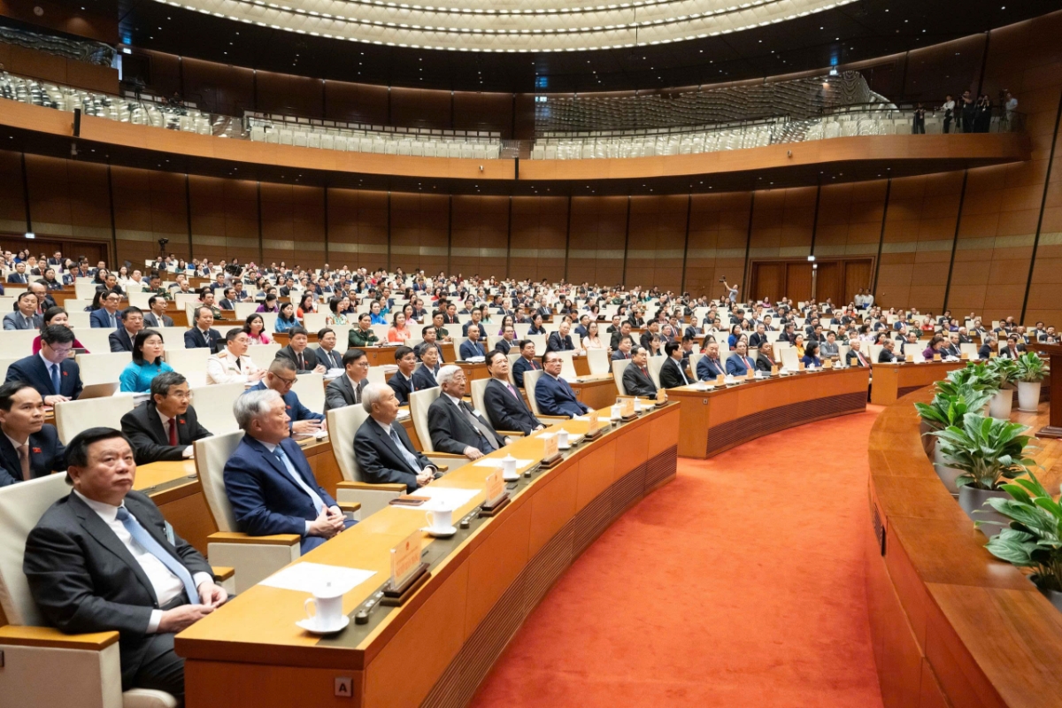 Đại biểu tham dự Phiên khai mạc Kỳ họp thứ Nhất.