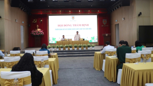 Luật Luật sư (sửa đổi): Xác định rõ nội hàm của tiêu chuẩn “có bản lĩnh chính trị vững vàng