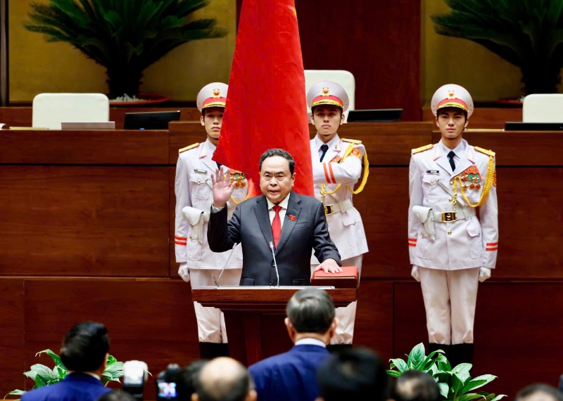 Mr. Tran Thanh Man re-elected National Assembly chairman