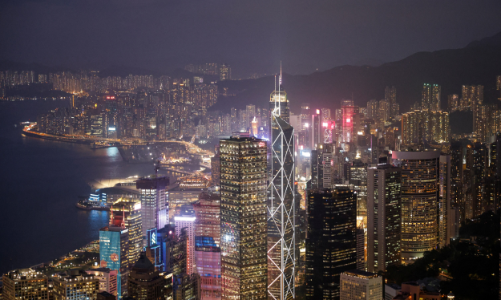 Giá xăng ở Hồng Kông đắt nhất thế giới