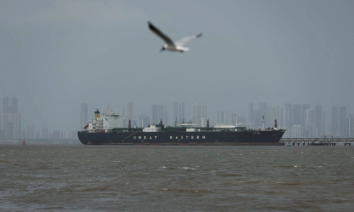 Các nước Trung Đông bên lợi, bên thiệt khi eo biển Hormuz đóng cửa