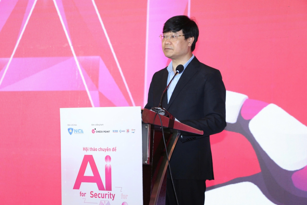 Đại tá Nguyễn Hồng Quân, Phó Cục trưởng Cục An ninh mạng và Phòng, chống tội phạm sử dụng công nghệ cao (Bộ Công an) -&nbsp;Ảnh: Đăng Khoa. 