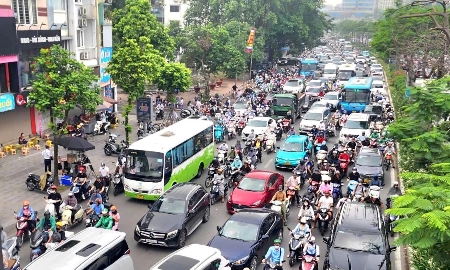 Chưa cấm ngay xe xăng tại Vành đai 1, Hà Nội chọn lộ trình thận trọng
