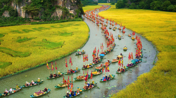 Du lịch Ninh Bình tôn vinh di sản, kết nối không gian rừng – biển