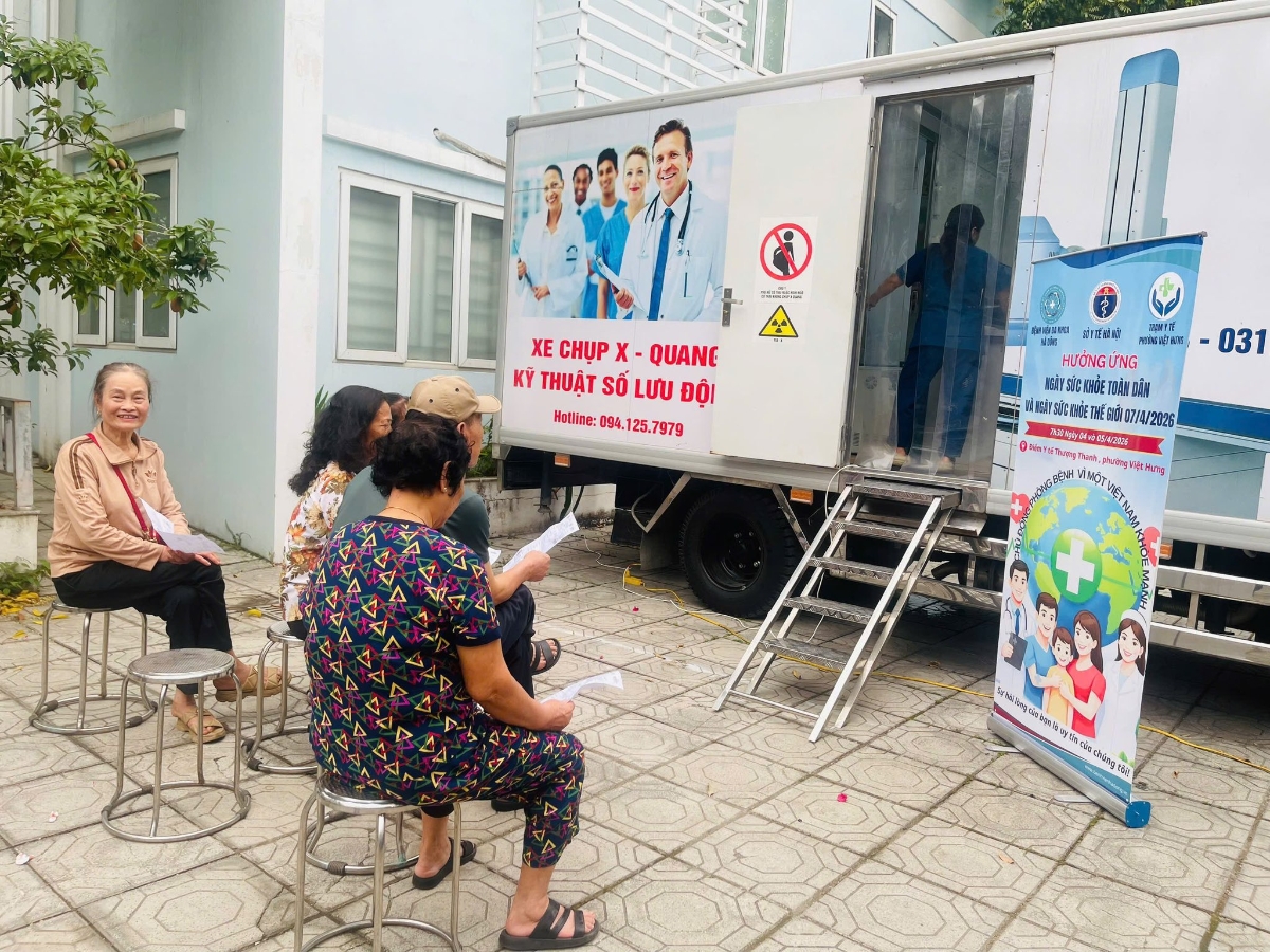 Người dân cần duy trì tầm soát sức khỏe định kỳ, đặc biệt với người có bệnh mạn tính.