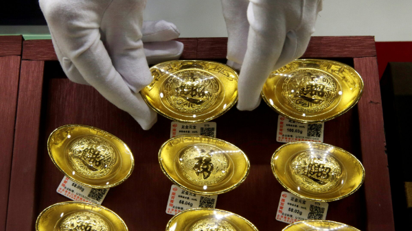 Trung Quốc mua ròng vàng 17 tháng liên tiếp