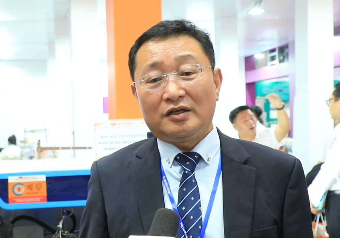 Ông Ham Kwan Sooh, Giám đốc kinh doanh quốc tế Công ty TNHH Phồn Thịnh - Tae Gwang.