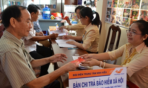 Đề xuất tăng trợ cấp hằng tháng với cán bộ xã già yếu đã nghỉ việc