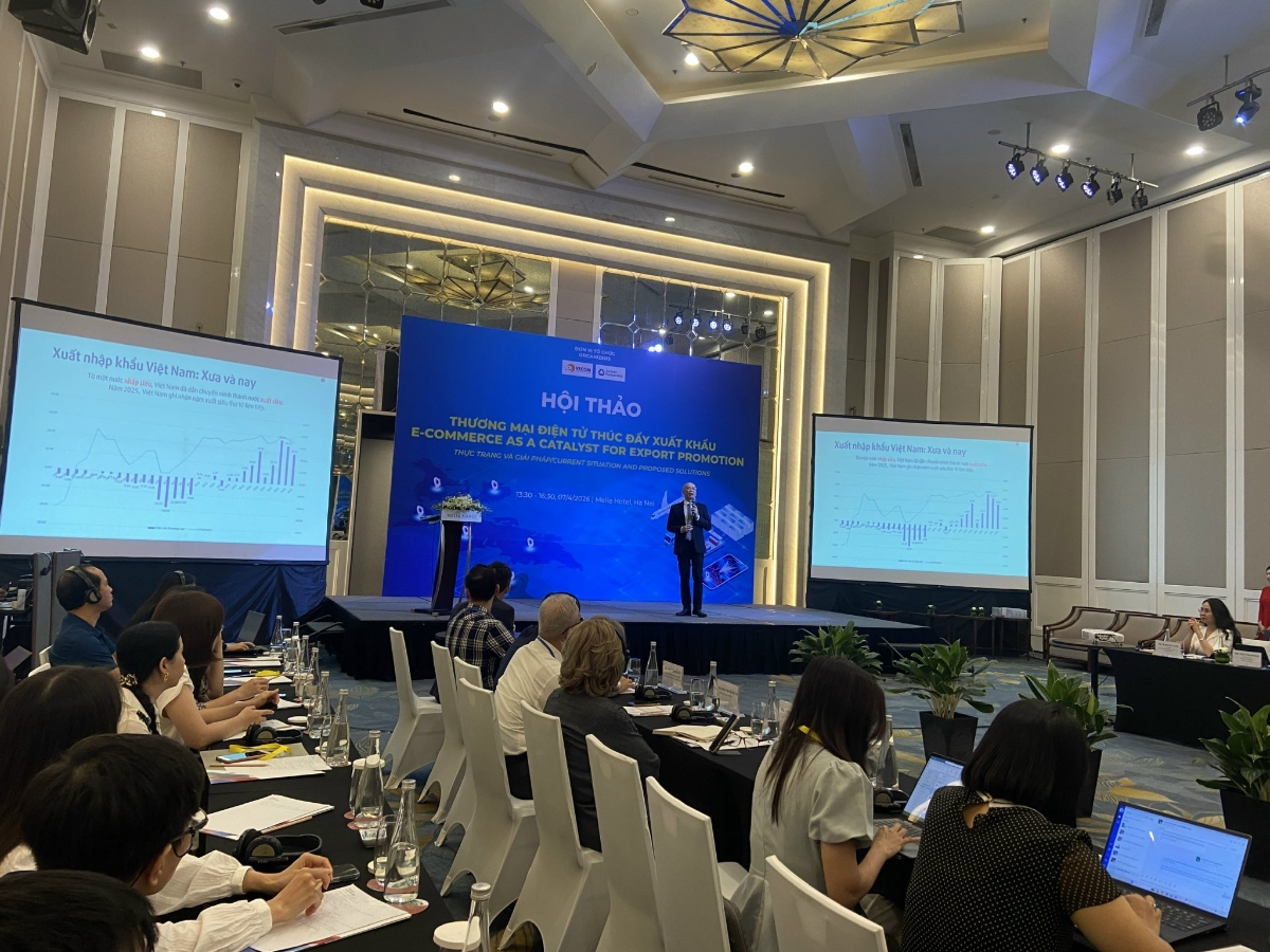 Ông Trần Thanh Hải, Phó Cục trưởng Cục Xuất Nhập khẩu chia sẻ tại hội thảo.