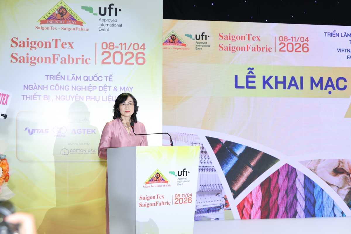 Bà Phan Thị Thắng, Thứ trưởng Bộ Công Thương phát biểu tại sự kiện.