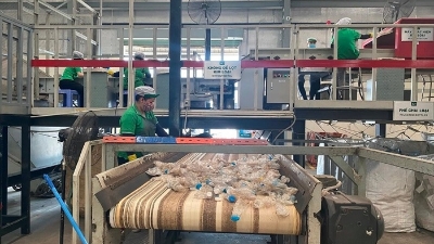 Vietnam sets mandatory recycling rates for products and packaging
