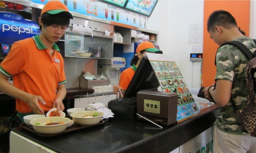 Nhật Bản tạm dừng cấp COE cho lao động kỹ năng đặc định số 1 ngành ăn uống