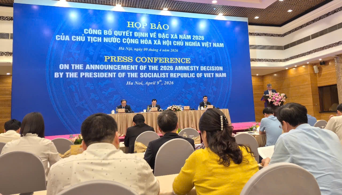 Quang cảnh buổi họp báo.