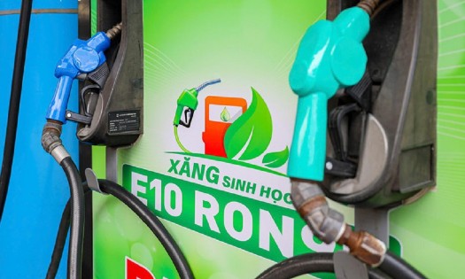 Bộ Công Thương xem xét triển khai xăng sinh học E10 trong tháng 4/2026. Ảnh minh họa.