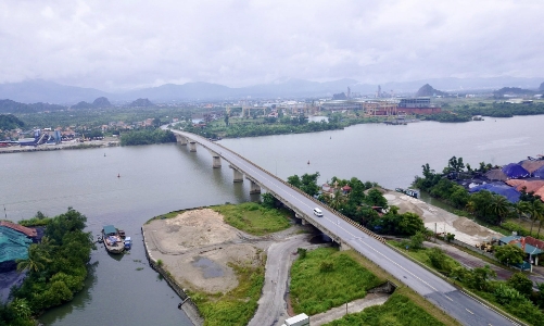 Quảng Ninh đề xuất đầu tư cải tạo nâng cấp cầu Đá Bạc nối với Hải Phòng