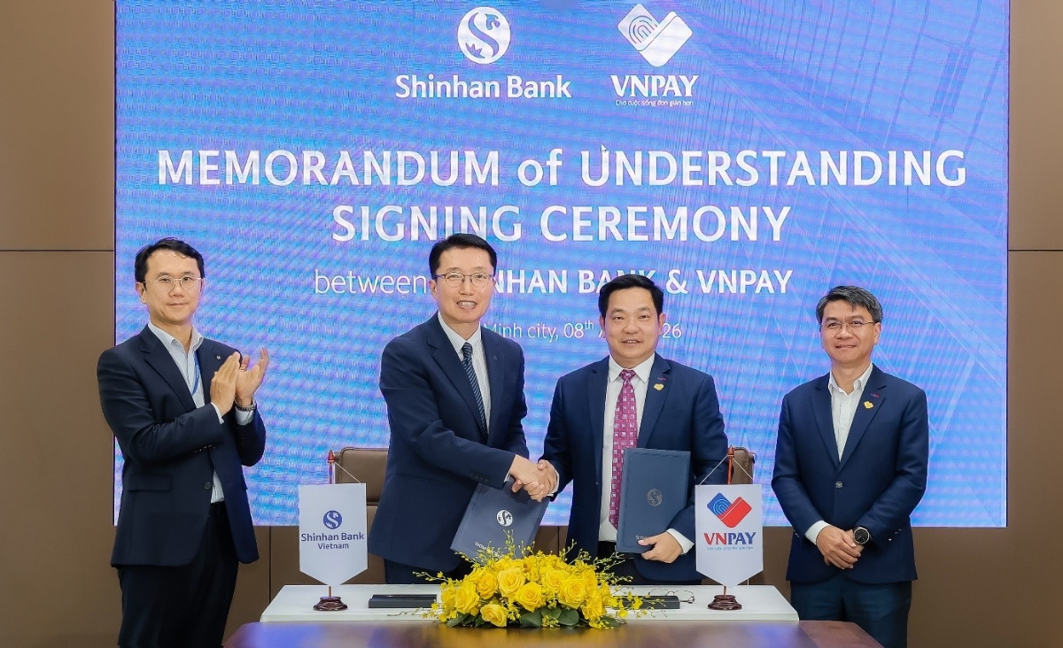 Shinhan Bank và VNPAY ký kết hợp tác toàn diện, đẩy mạnh chuyển đổi số cho doanh nghiệp, hộ kinh doanh. Ảnh: VNPAY.