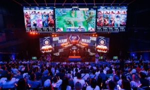 Esports (thể thao điện tử) đang phát triển cực mạnh, trở thành ngành công nghiệp tỷ đô toàn cầu