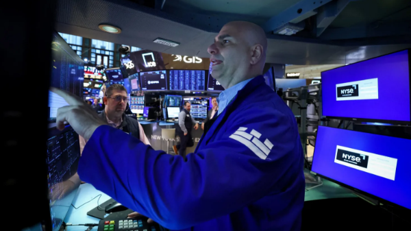 Nhìn lại những lệnh bán khống dầu lớn bất thường được đặt trước khi có tin quan trọng về chiến tranh Mỹ - Iran