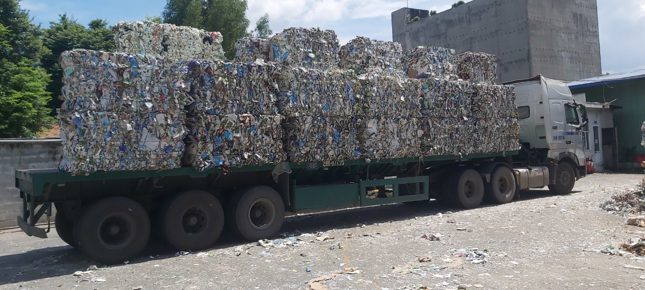 'Phạt tăng thêm' số tiền tương ứng bằng 20% của phần khối lượng đăng ký, kê khai sai, báo cáo sai nhân với định mức chi phí tái chế của năm có trách nhiệm đối với hành vi vi phạm.