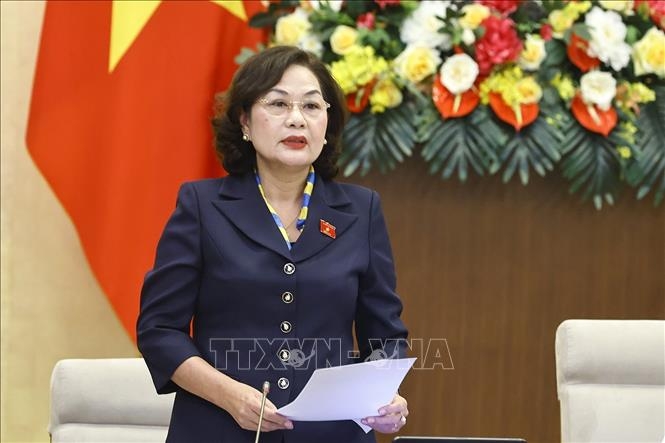 Phó Chủ tịch Quốc hội Nguyễn Thị Hồng điều hành nội dung phiên họp.&nbsp;Ảnh: TTXVN.